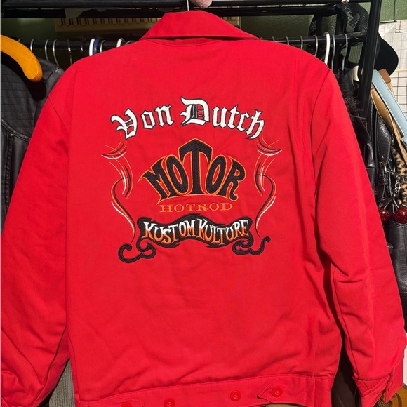 Von Dutch Classic and Vintage Gas Station Jacket in Red - Picture 2 of 5